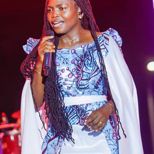 Anna Teko sur scène